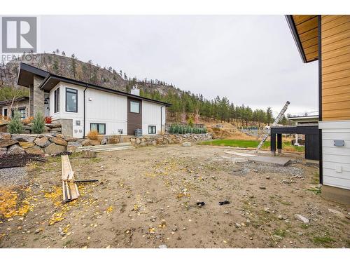 9489 Ledgestone Road, Lake Country, BC - Outdoor