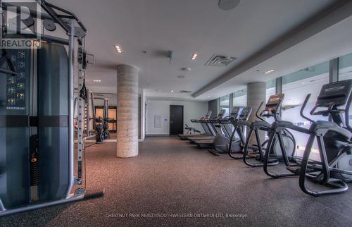 1704 - 15 Wellington Street, Kitchener, ON - Indoor Photo Showing Gym Room