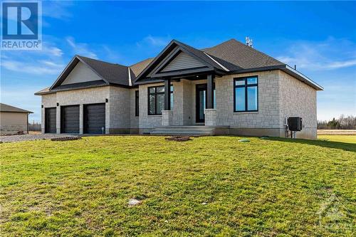 Gorgeous home on 2 acres! - 13708 County Rd 15 Road, Merrickville, ON - Outdoor