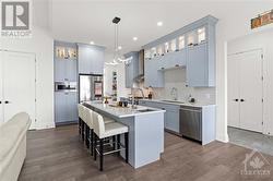 Luxury kitchen - 