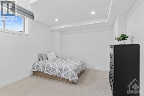 13708 County Rd 15 Road, Merrickville, ON - Indoor Photo Showing Bedroom