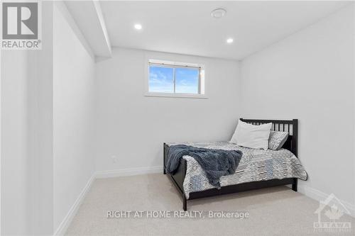 13708 County Rd 15 Road, Merrickville-Wolford, ON - Indoor Photo Showing Bedroom