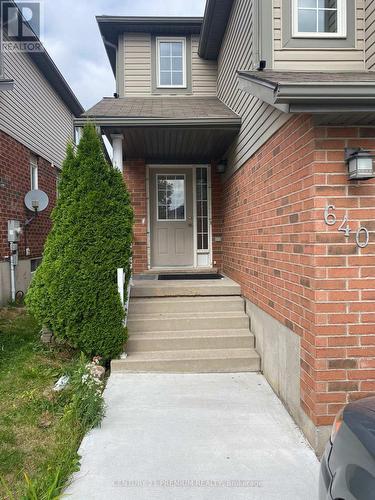 640 Activa Avenue, Kitchener, ON - Outdoor