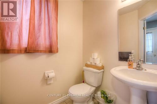 640 Activa Avenue, Kitchener, ON - Indoor Photo Showing Bathroom