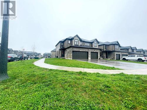 169 Links Crescent, Woodstock, ON - Outdoor