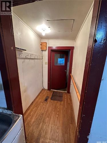 912 3Rd Street E, Rosthern, SK - Indoor Photo Showing Laundry Room