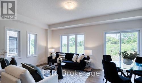 41 Queensbrook Crescent, Cambridge, ON - Indoor