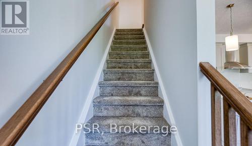 41 Queensbrook Crescent, Cambridge, ON - Indoor Photo Showing Other Room