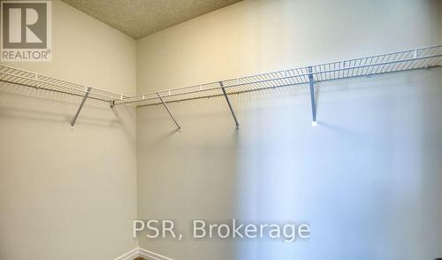 41 Queensbrook Crescent, Cambridge, ON - Indoor With Storage