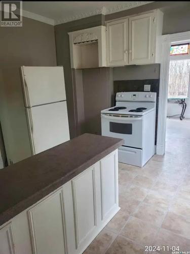 26 Bedford Street, Fleming, SK - Indoor Photo Showing Kitchen