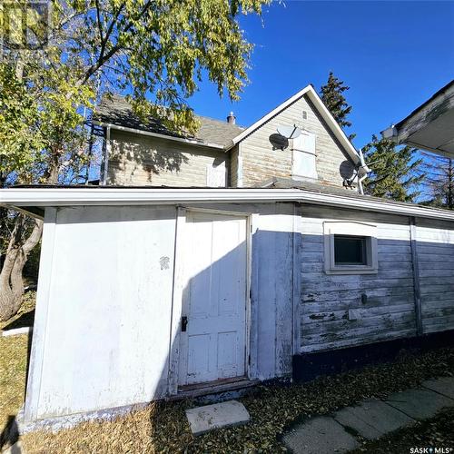 26 Bedford Street, Fleming, SK - Outdoor