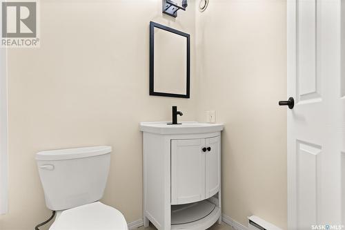 613 4045 Rae Street, Regina, SK - Indoor Photo Showing Bathroom