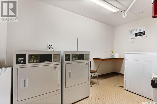 613 4045 Rae Street, Regina, SK - Indoor Photo Showing Laundry Room