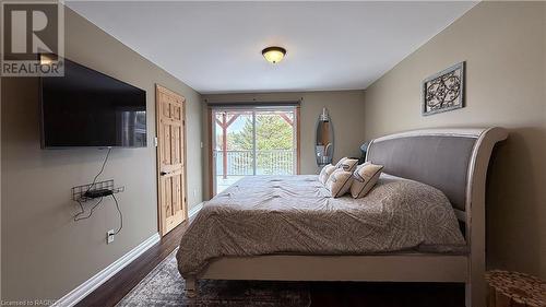 429 Lake Rosalind Road 4, Brockton, ON - Indoor Photo Showing Bedroom