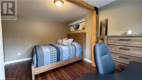 429 Lake Rosalind Road 4, Brockton, ON - Indoor Photo Showing Bedroom