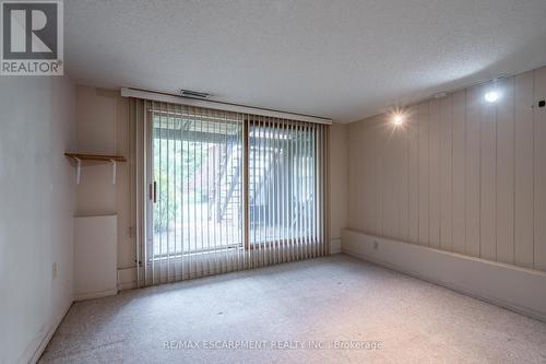 60 Atkinson Boulevard, Hamilton, ON - Indoor Photo Showing Other Room