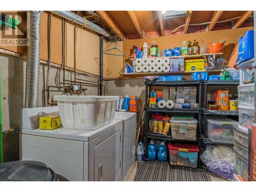 3362 Laurel Crescent, Trail, BC - Indoor Photo Showing Laundry Room