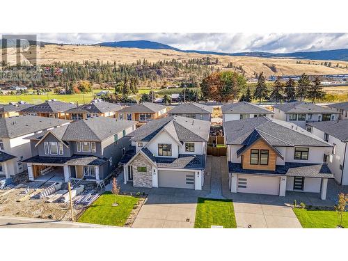 19950 Mccarthy Road Unit# 23, Lake Country, BC - Outdoor With Facade