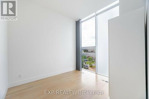 561 Arlington Avenue, Toronto, ON - Indoor Photo Showing Other Room