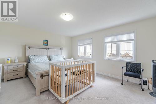 1033 Cameo Street, Pickering, ON - Indoor Photo Showing Bedroom