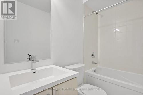 34 Pegler Street, Ajax, ON - Indoor Photo Showing Bathroom