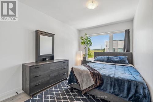 1495 Purchase Place, Innisfil, ON - Indoor Photo Showing Bedroom