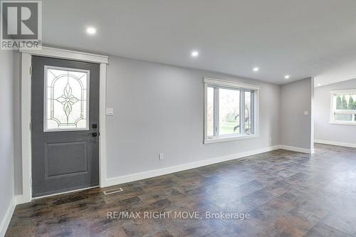 4159 Fountain Drive, Ramara, ON - Indoor Photo Showing Other Room