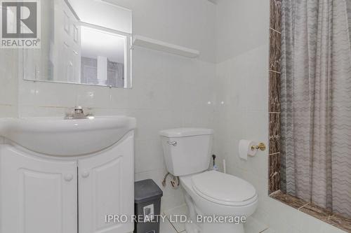 3141 Turbine Crescent, Mississauga, ON - Indoor Photo Showing Bathroom