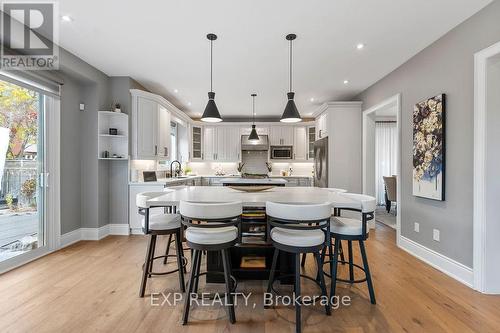 1181 Lindenrock Drive, Oakville, ON - Indoor Photo Showing Dining Room