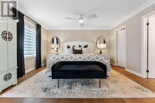 1181 Lindenrock Drive, Oakville, ON - Indoor Photo Showing Bedroom