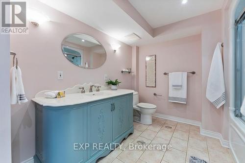 1181 Lindenrock Drive, Oakville, ON - Indoor Photo Showing Bathroom