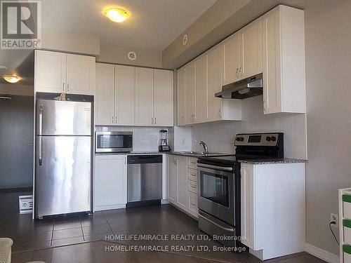 310 - 50 Sky Harbour Drive, Brampton, ON - Indoor Photo Showing Kitchen With Stainless Steel Kitchen