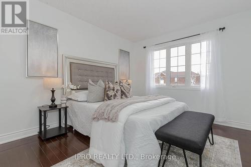 23 Hot Spring Road, Brampton, ON - Indoor Photo Showing Bedroom