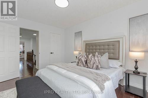 23 Hot Spring Road, Brampton, ON - Indoor Photo Showing Bedroom