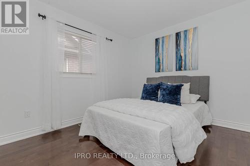 23 Hot Spring Road, Brampton, ON - Indoor Photo Showing Bedroom