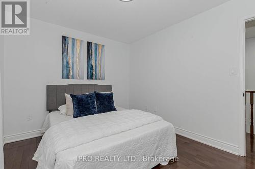 23 Hot Spring Road, Brampton, ON - Indoor Photo Showing Bedroom