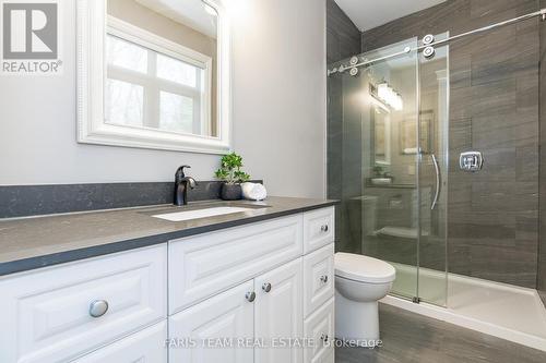 4245 Delta Road, Severn, ON - Indoor Photo Showing Bathroom