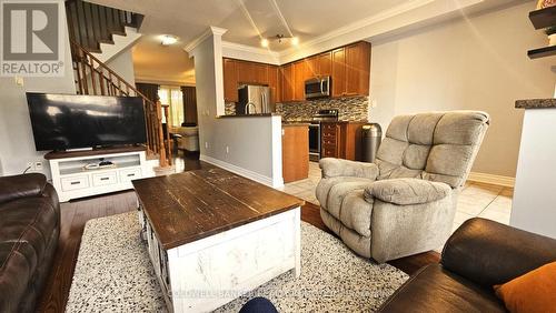 2509 Postmaster Drive, Oakville, ON - Indoor Photo Showing Living Room