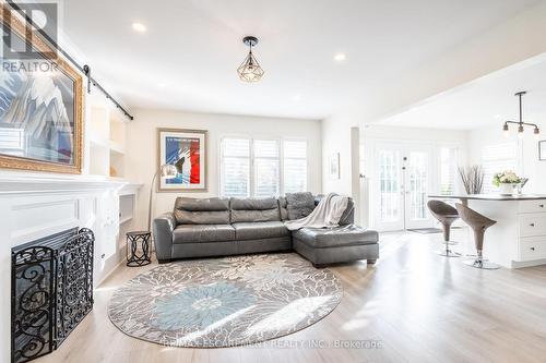 71 Joshua Avenue, Hamilton, ON - Indoor Photo Showing Living Room With Fireplace