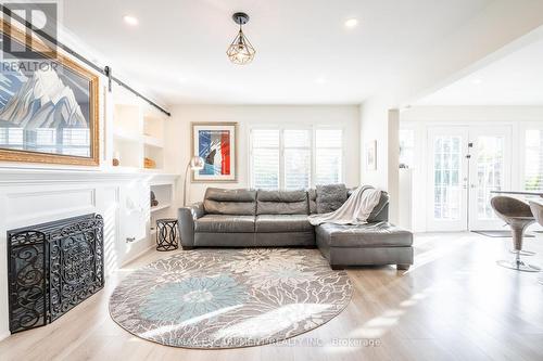 71 Joshua Avenue, Hamilton, ON - Indoor Photo Showing Living Room With Fireplace