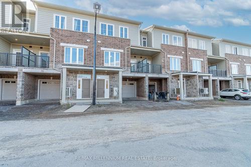 677 Park Road N, Brantford, ON - Outdoor With Facade