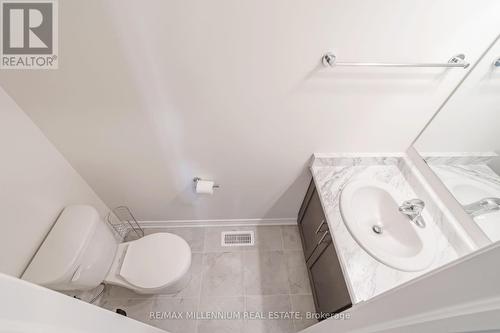 677 Park Road N, Brantford, ON - Indoor Photo Showing Bathroom