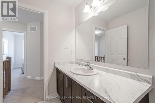 677 Park Road N, Brantford, ON - Indoor Photo Showing Bathroom