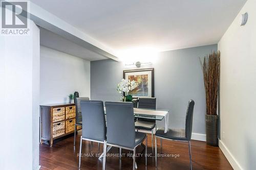 405 - 50 Main Street, Hamilton, ON - Indoor Photo Showing Dining Room