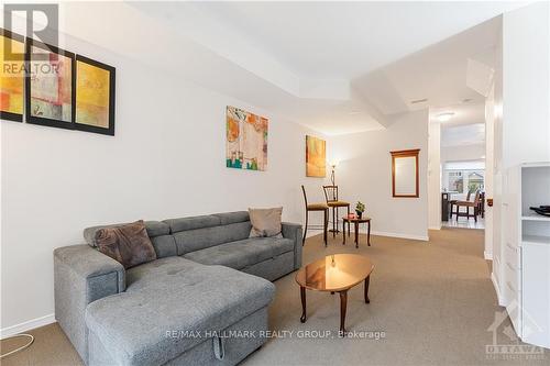 258 Fir Lane, North Grenville, ON - Indoor Photo Showing Living Room