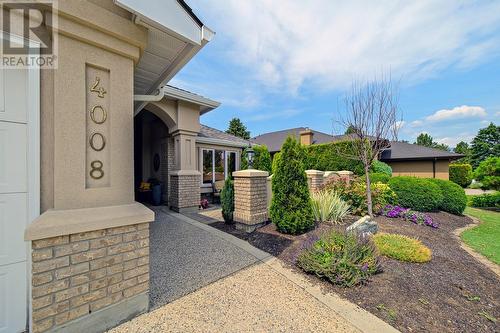 4008 Gallaghers Terrace, Kelowna, BC - Outdoor