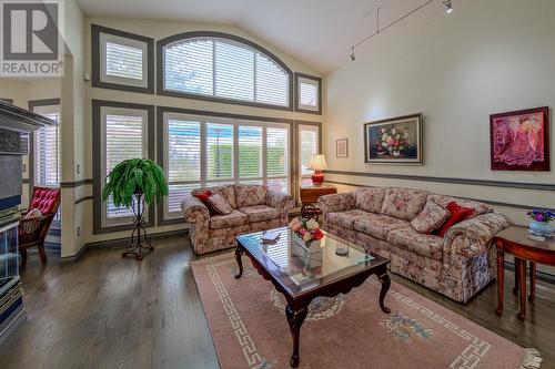 4008 Gallaghers Terrace, Kelowna, BC - Indoor Photo Showing Living Room With Fireplace