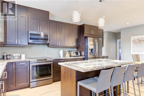 30 Lakeshore Road, Wasaga Beach, ON - Indoor Photo Showing Kitchen With Stainless Steel Kitchen With Upgraded Kitchen