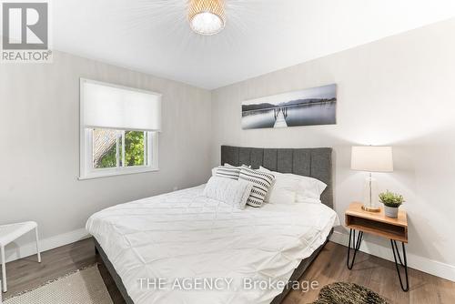 15 32Nd Street S, Wasaga Beach, ON - Indoor Photo Showing Bedroom