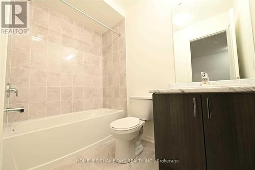 1435 Coral Springs Path, Oshawa, ON - Indoor Photo Showing Bathroom